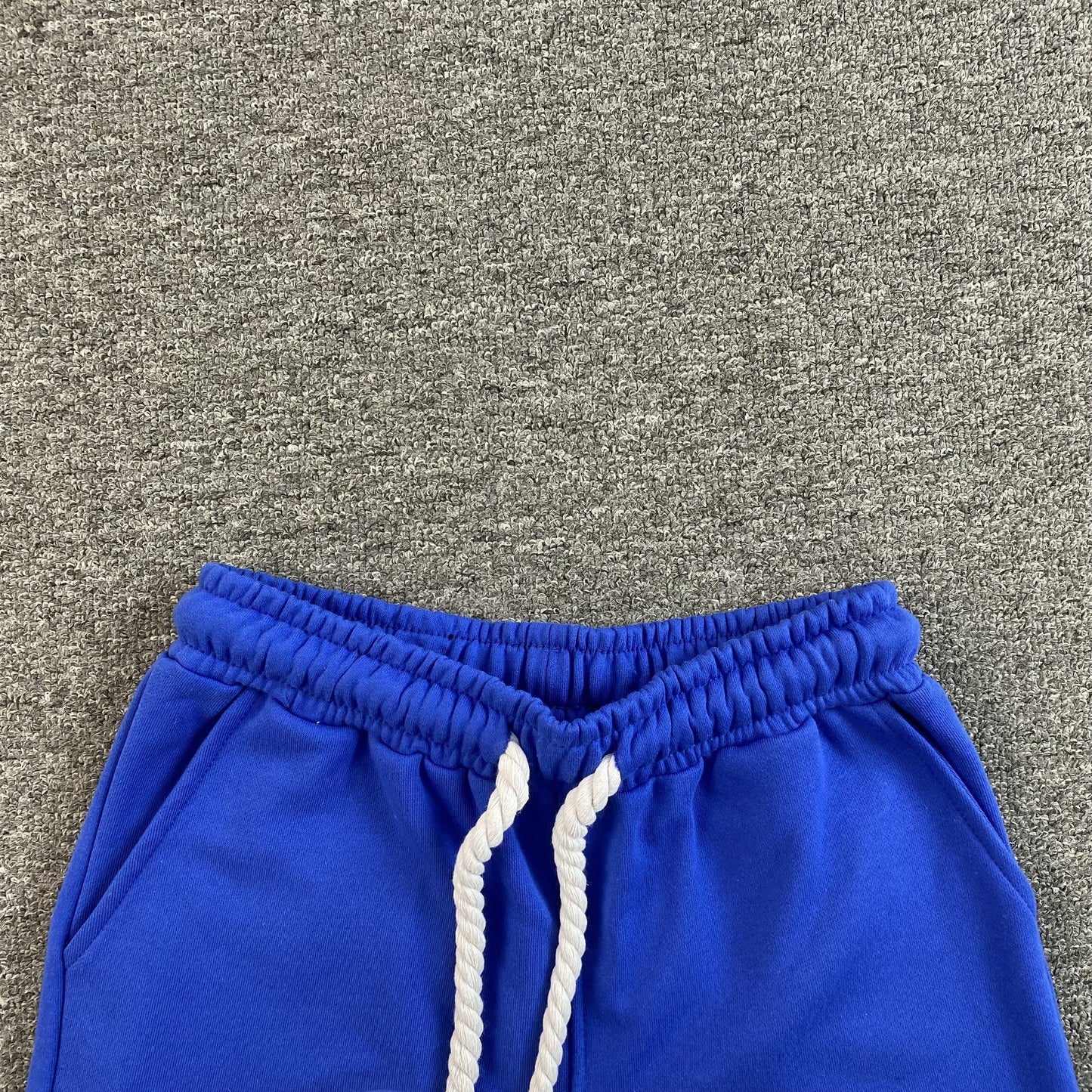 SYNA WORLD SHORTS BLUE Status Shipping