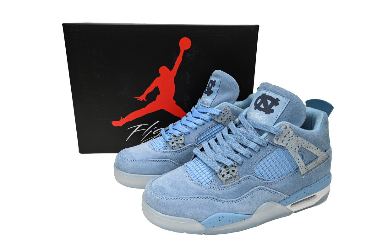Jordan 4 Retro UNC University Blue Versili