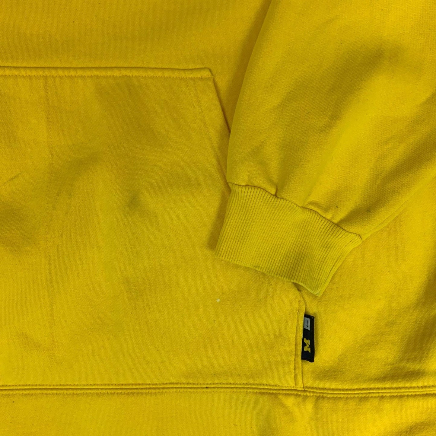 VTG 90s 'NIKE' SWOOSH YELLOW PULL-OVER MICHIGAN WOLVERINES TEAM TAG HOODIE 3XL Vintage Superstore