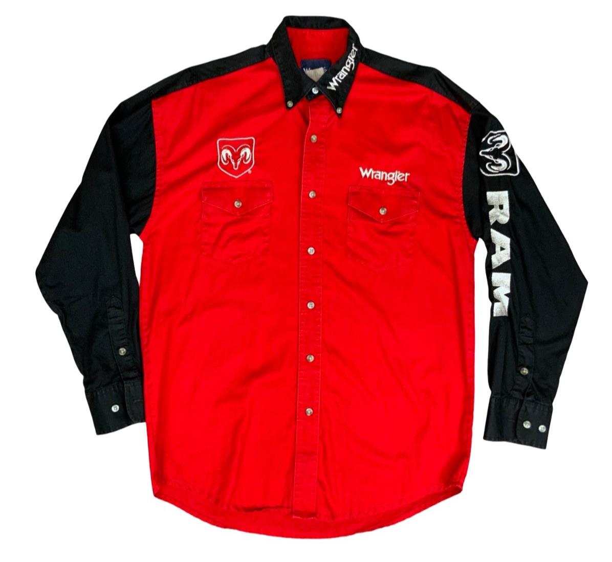VTG 90s WRANGLER DODGE RAM TRUCK RODEO RED & BLACK WESTERN SHIRT MEDIUM Vintage Superstore