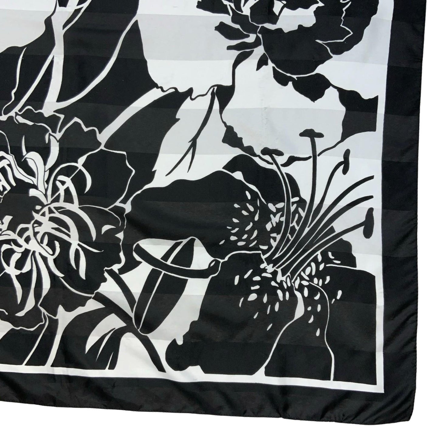 VTG BLACK WHITE TROPICAL FLORAL FLOWER SQUARE SCARF Vintage Superstore