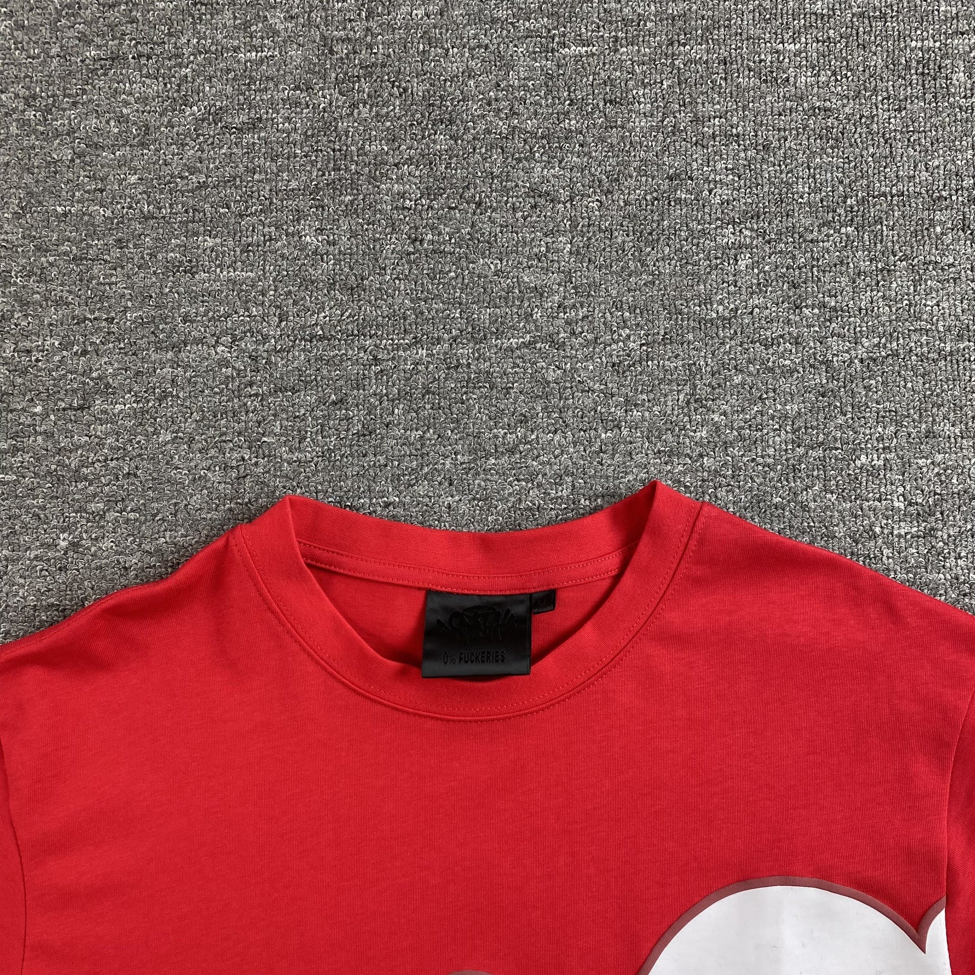 SYNA WORLD T-SHIRT RED Status Shipping