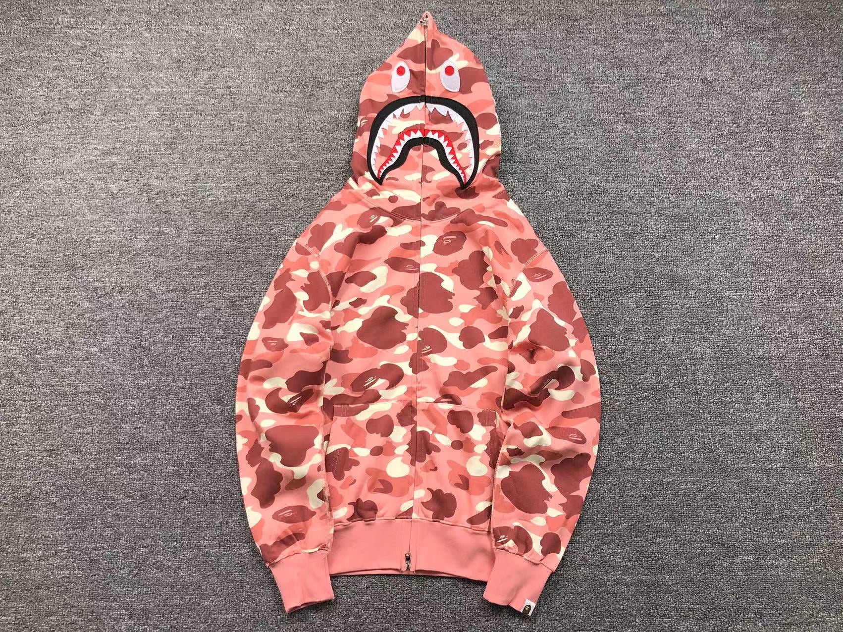 BAPE X BARBIE DOT CAMO SHARK FULL ZIP HOODIE PINK Status Shipping