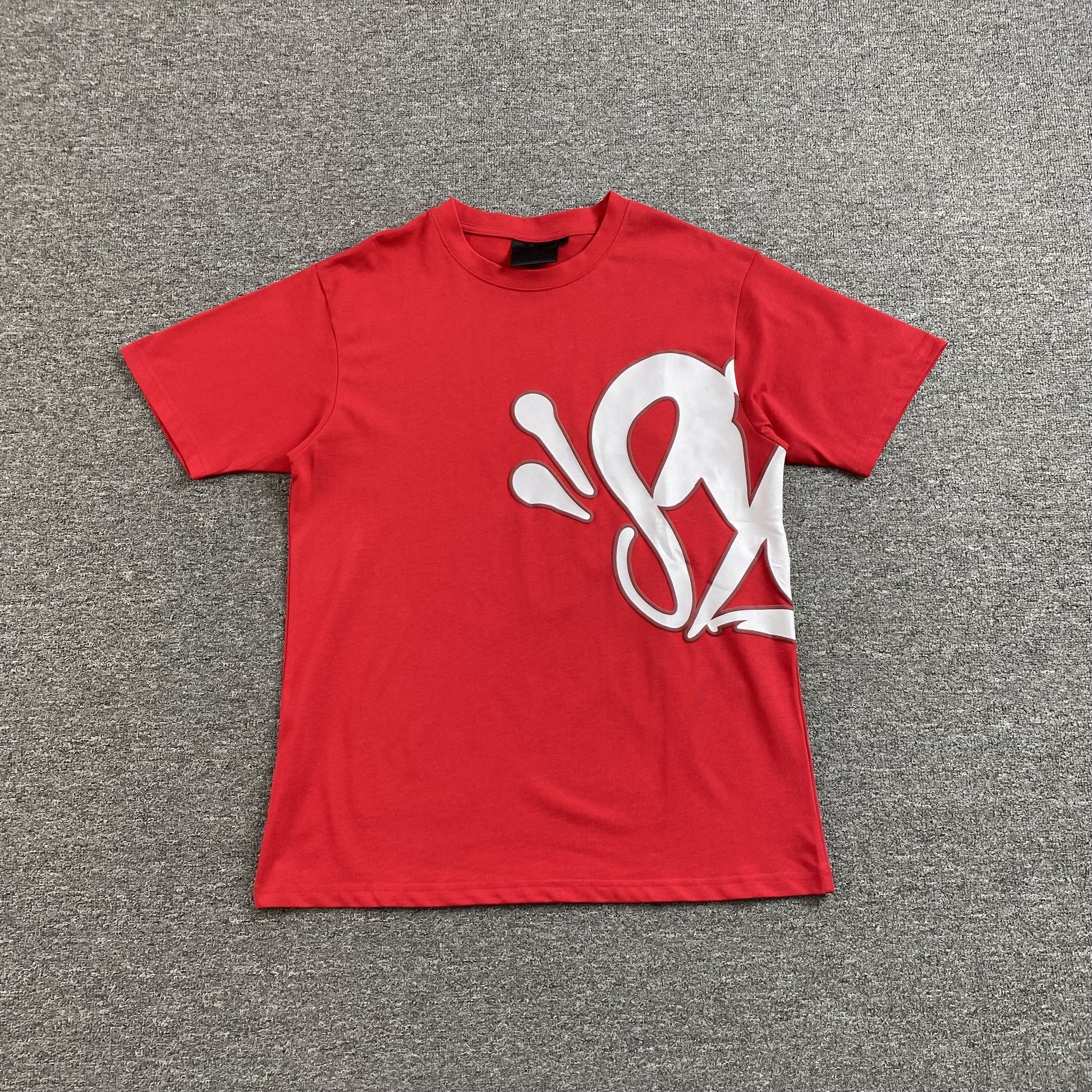 SYNA WORLD T-SHIRT RED Status Shipping