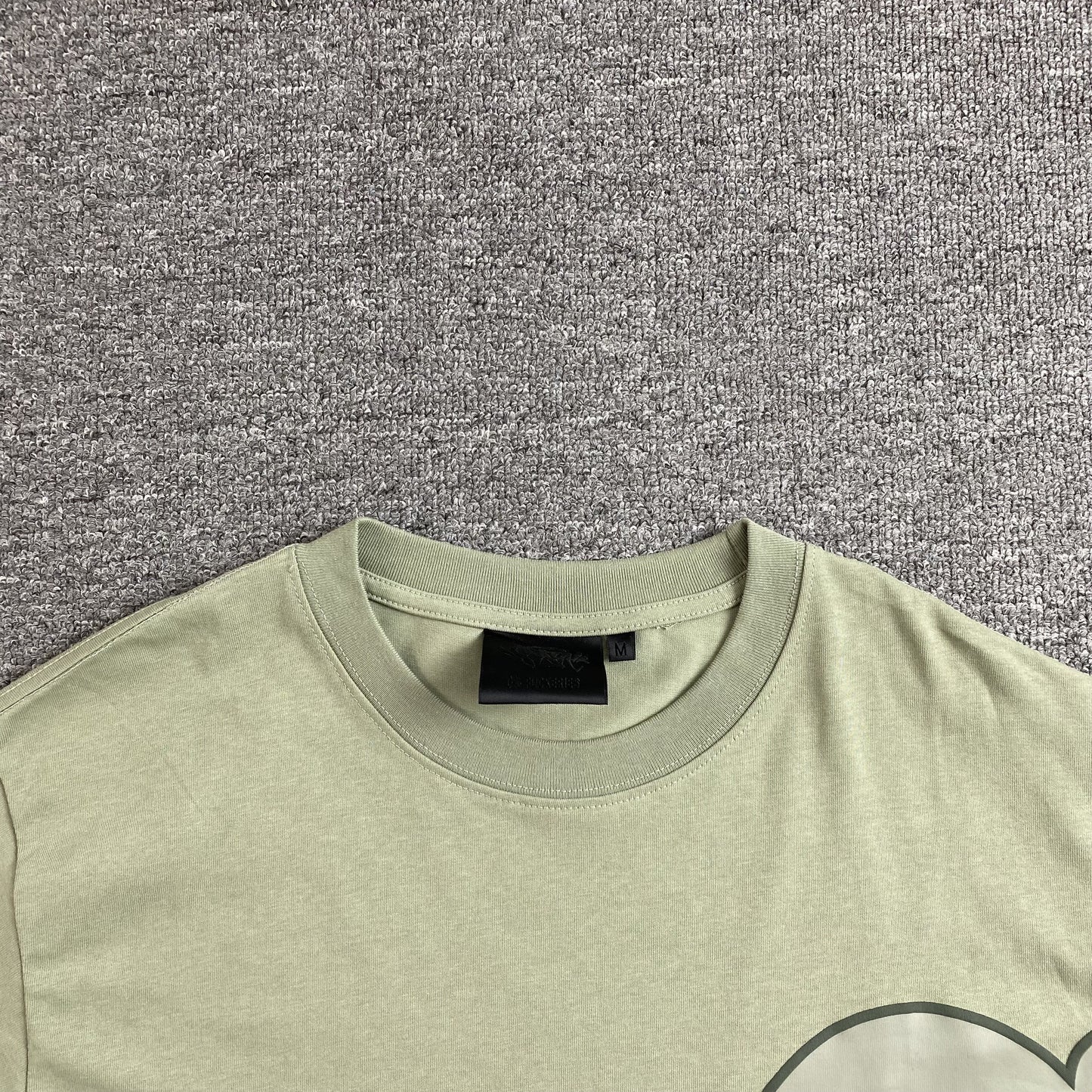 SYNA WORLD T-SHIRT SAGE Status Shipping