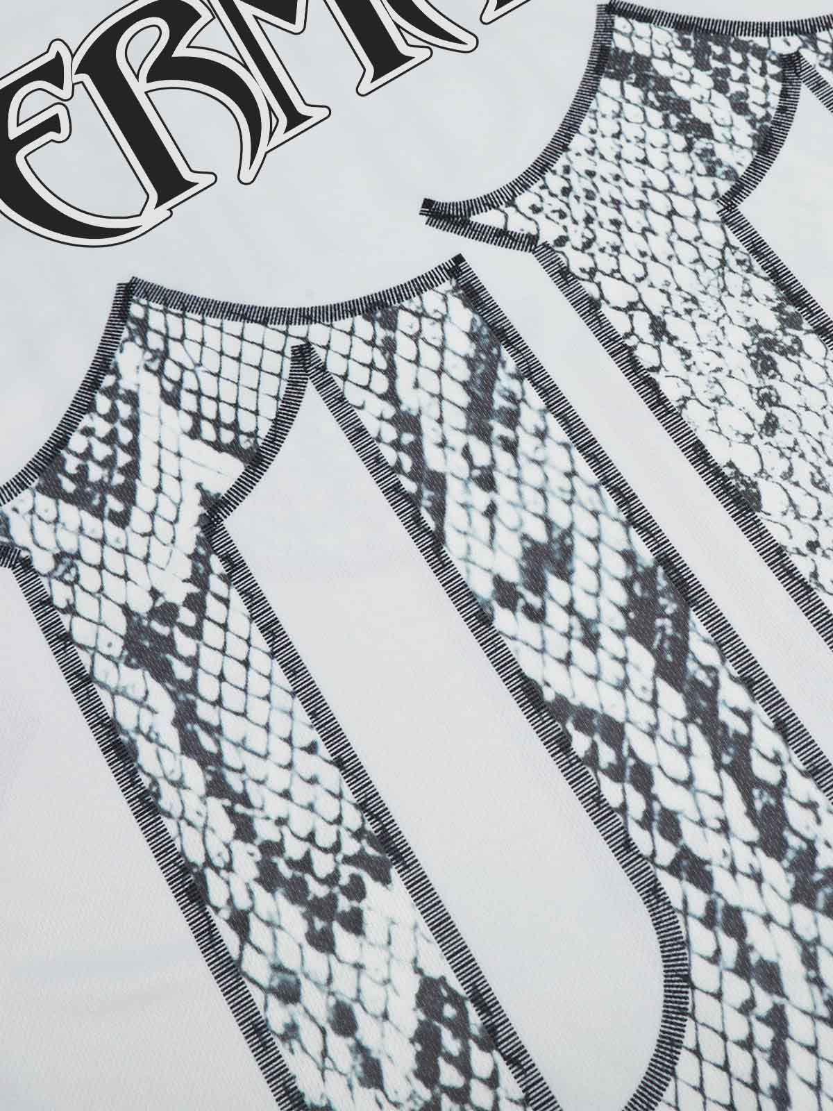 Jersey Style Snake Print T-Shirt - 2418 SP250915KSND