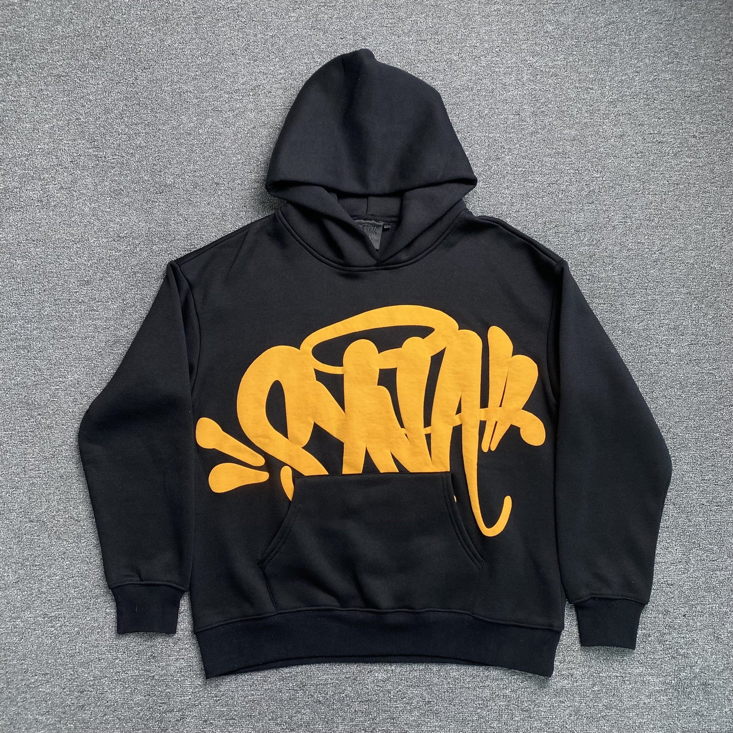 SYNA WORLD HOODIE BLACK Status Shipping