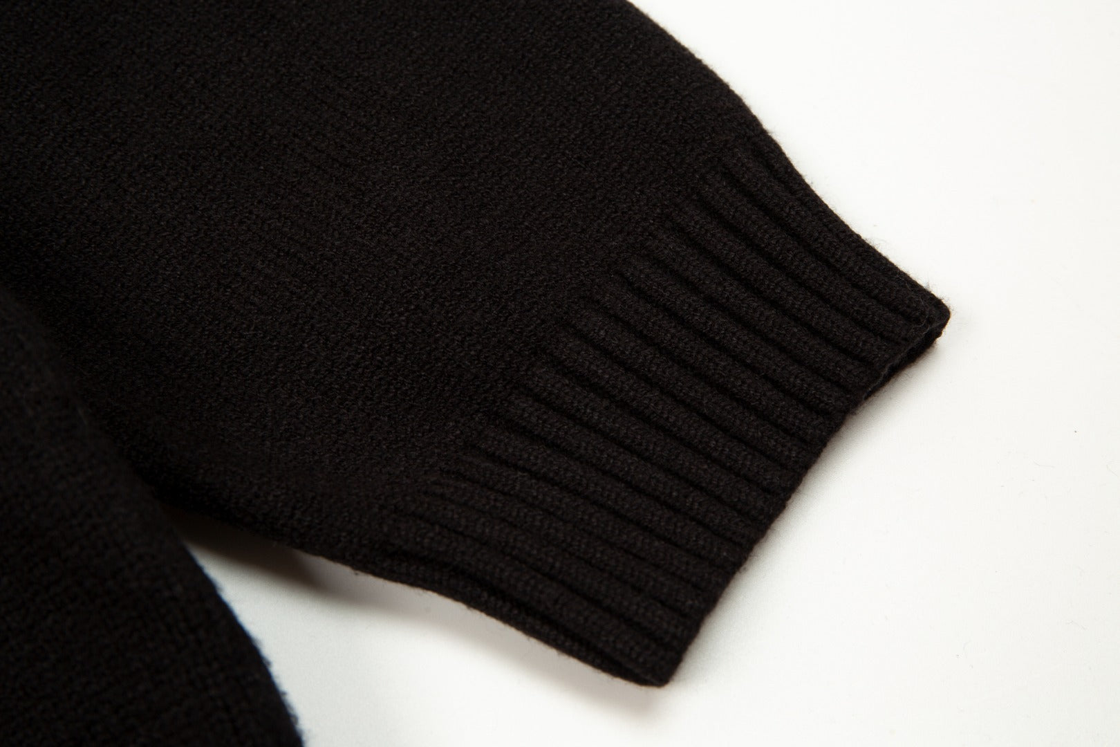 CHROME HEARTS BLACK CROSS PATCH HOODIE BLACK Status Shipping