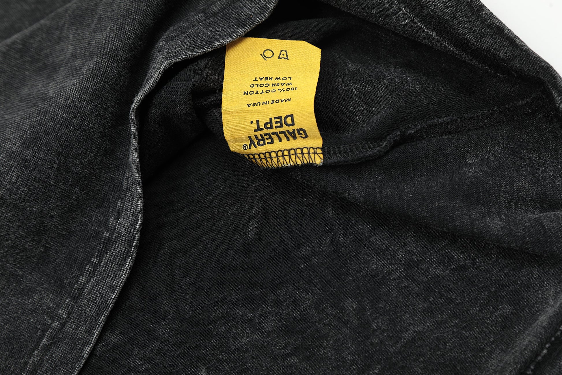 GALLERY DEPT Status Shipping