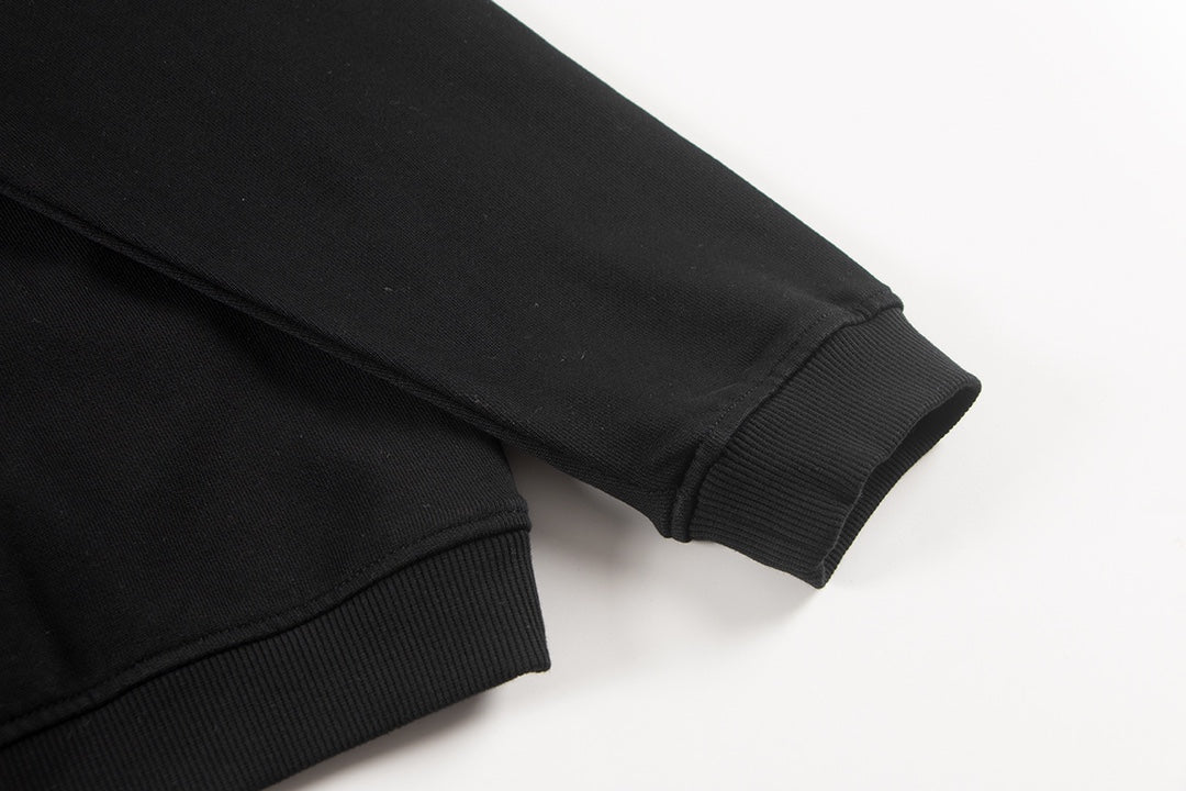 CHROME HEARTS COLORED CROSS HORSE SHOE LOGO SWEATSHIRT BLACK Status Shipping