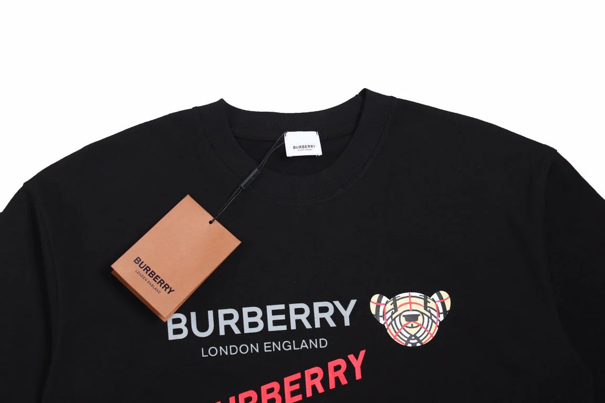 Burberry London England T-Shirt - Black Status Shipping