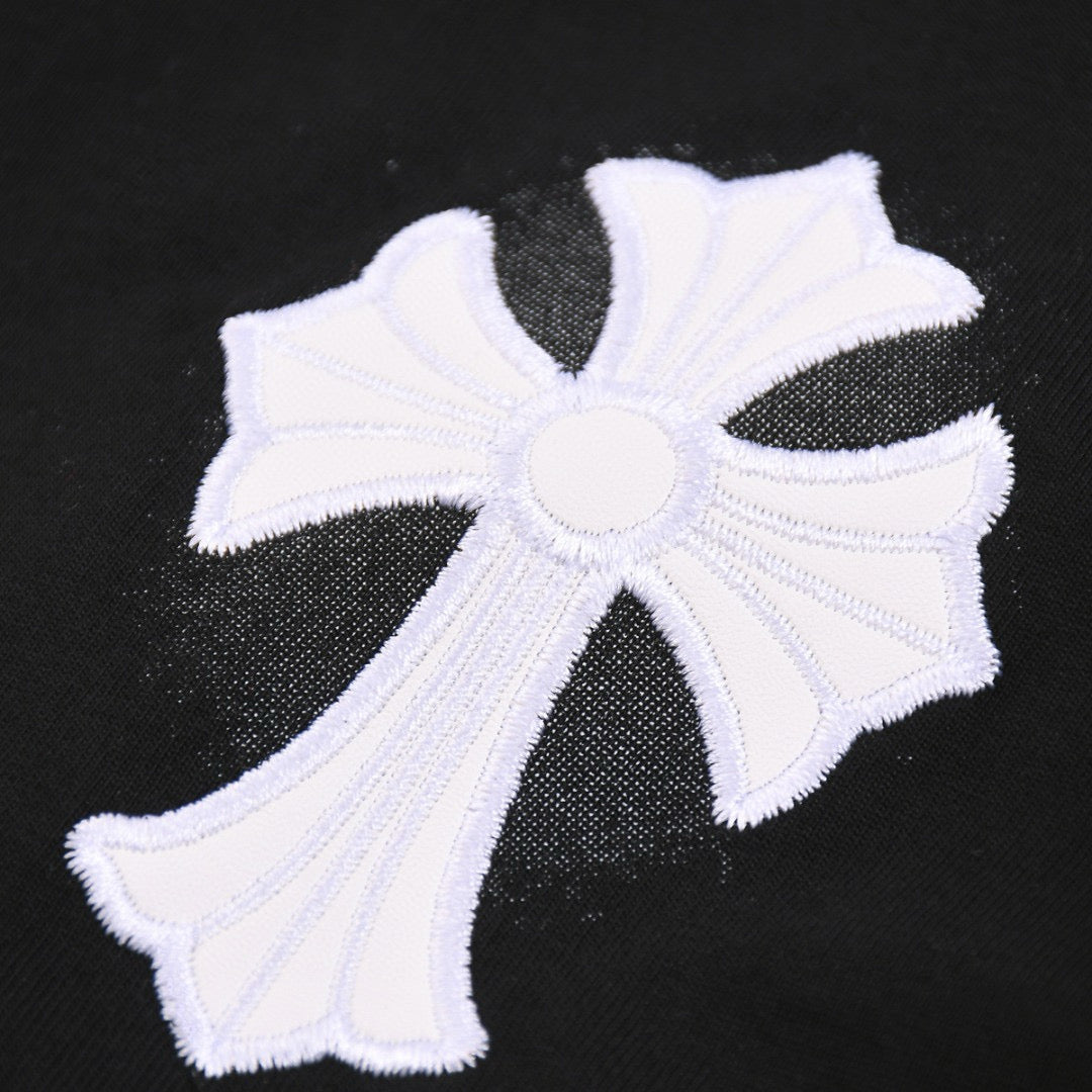 CHROME HEARTS WHITE CROSS T-SHIRT BLACK Status Shipping