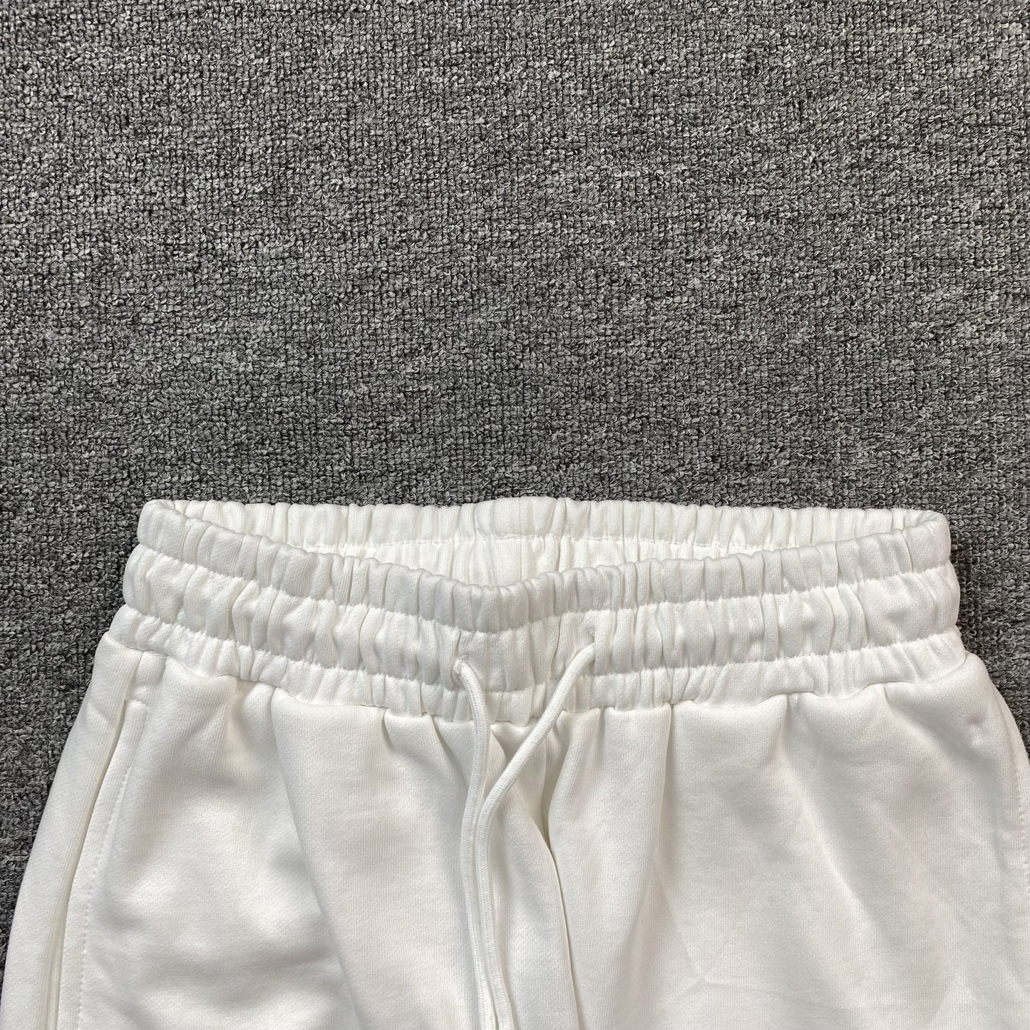 DENIM TEARS COTTON WREATH SWEATPANTS WHITE Status Shipping