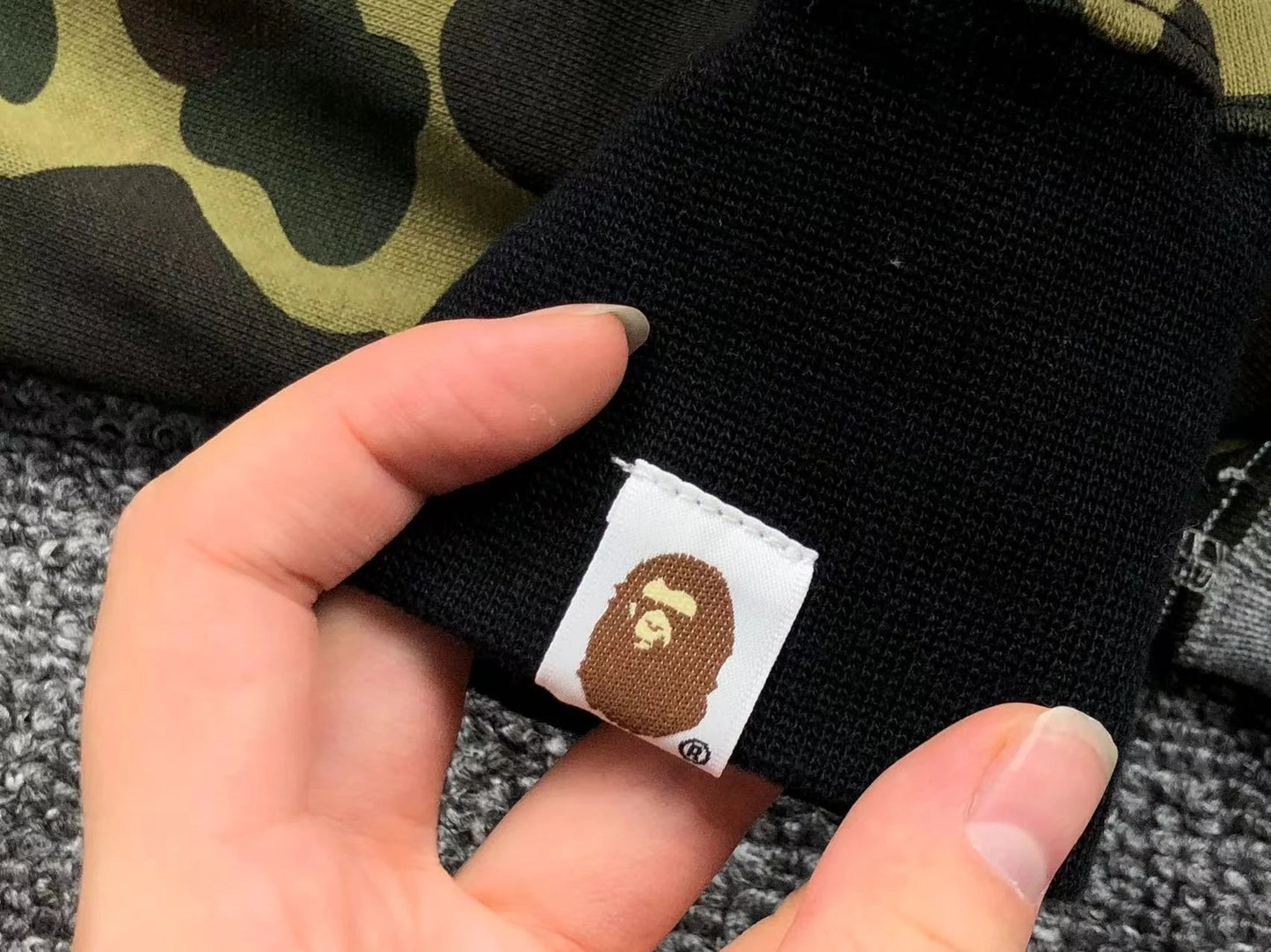 BAPE GREEN CAMO FULL ZIP HOODIE BLACK Status Shipping