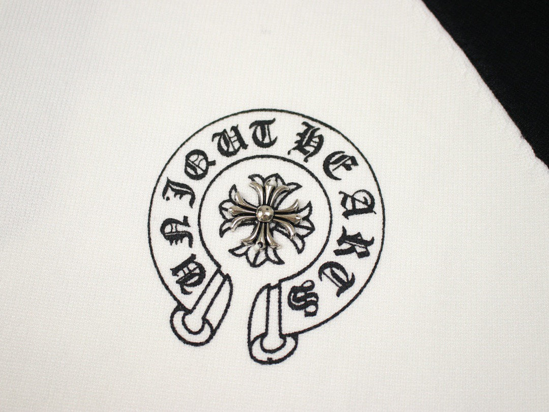 CHROME HEARTS HORSE SHOE LOGO LONGSLEEVE WHITE BLACK Status Shipping