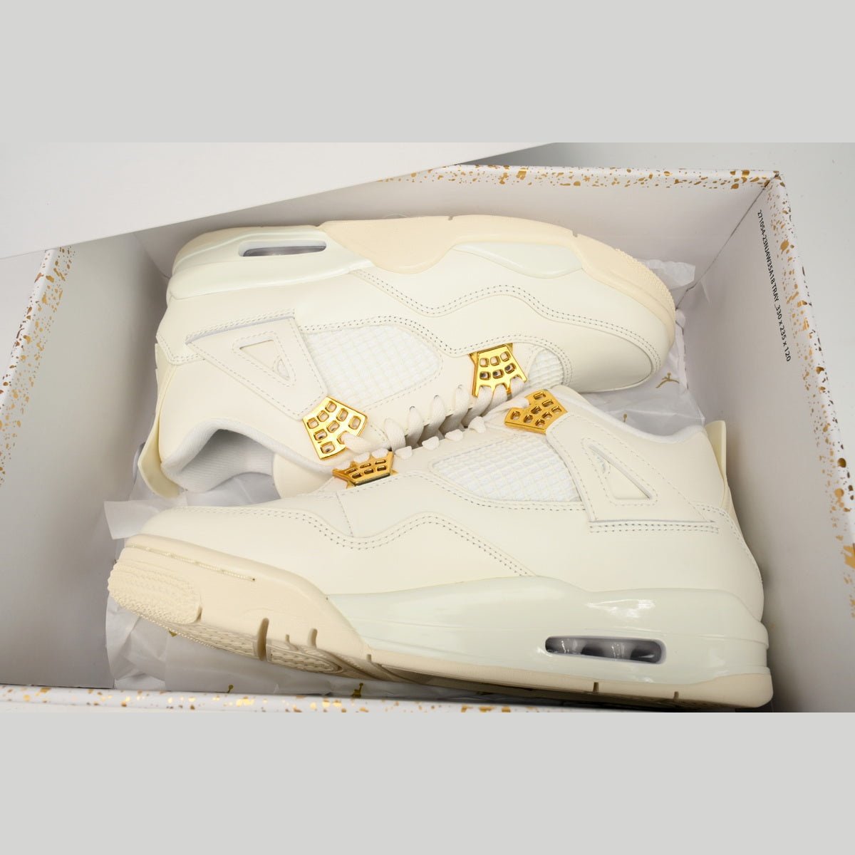 JORDAN 4 x METALLIC GOLD Versili