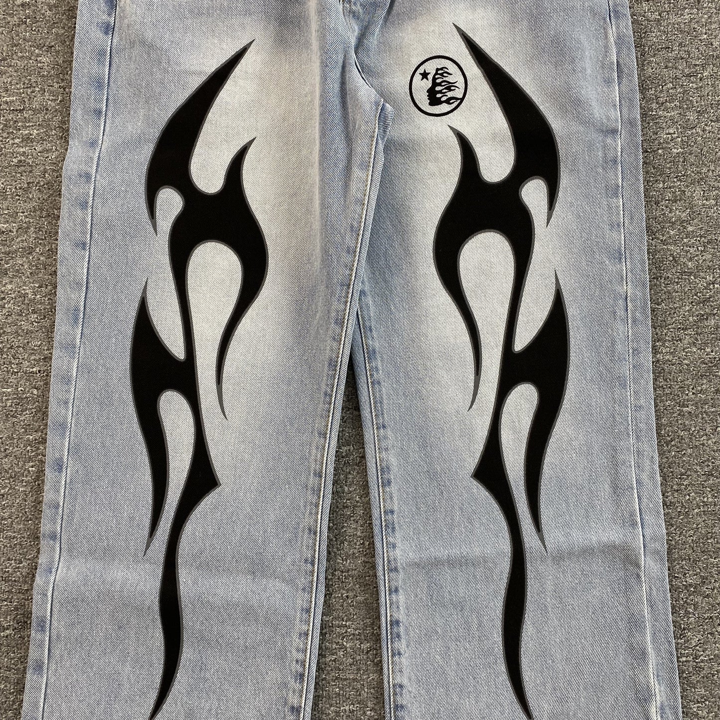 HELLSTAR BLACK FLAME JEANS WASHED BLUE Status Shipping