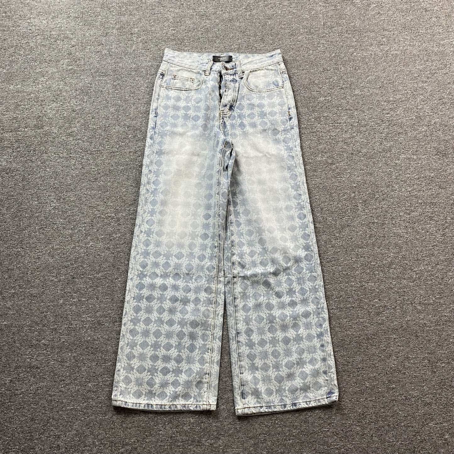 AMIRI QUAD JEANS BLUE Status Shipping