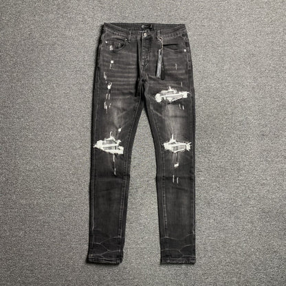 AMIRI SLASH SLIM JEANS Status Shipping