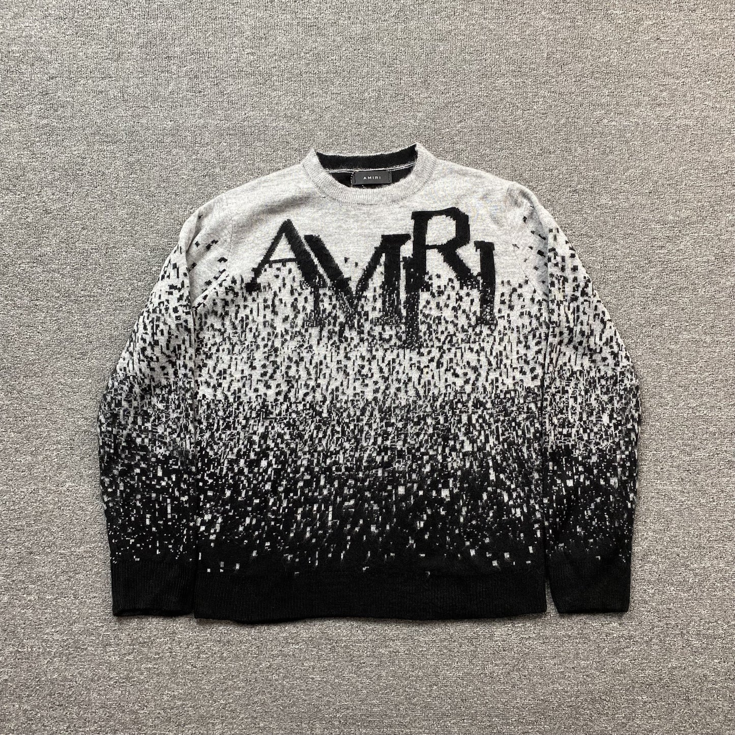 AMIRI STAGGERED GRADIANT CREWNECK GREY Status Shipping