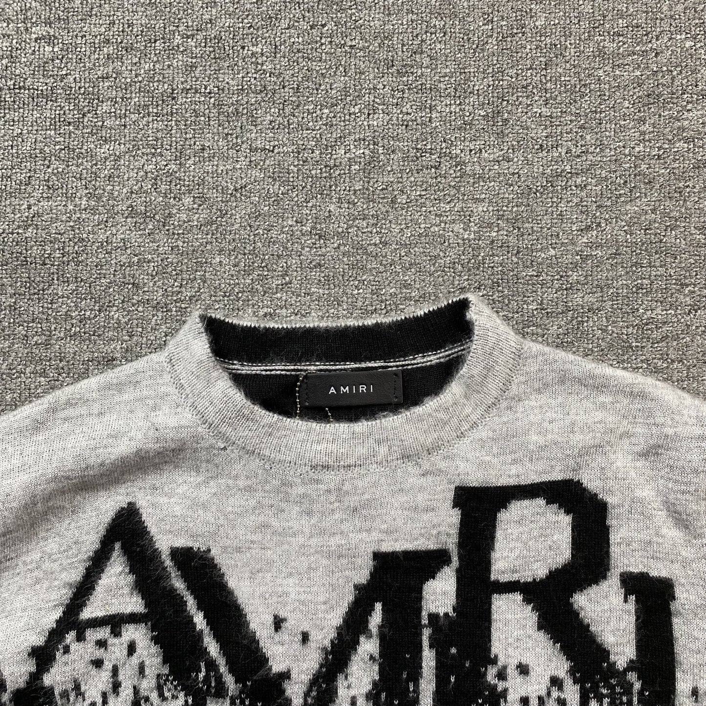 AMIRI STAGGERED GRADIANT CREWNECK GREY Status Shipping
