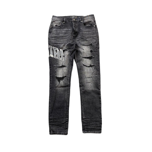AMIRI VARSITY LOGO REPAIR JEANS Status Shipping
