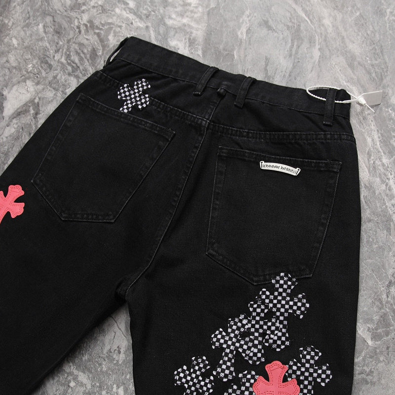 CHROME HEARTS PINK & CHECKERED CROSS PATCH FLEURKNEE JEANS BLACK Status Shipping