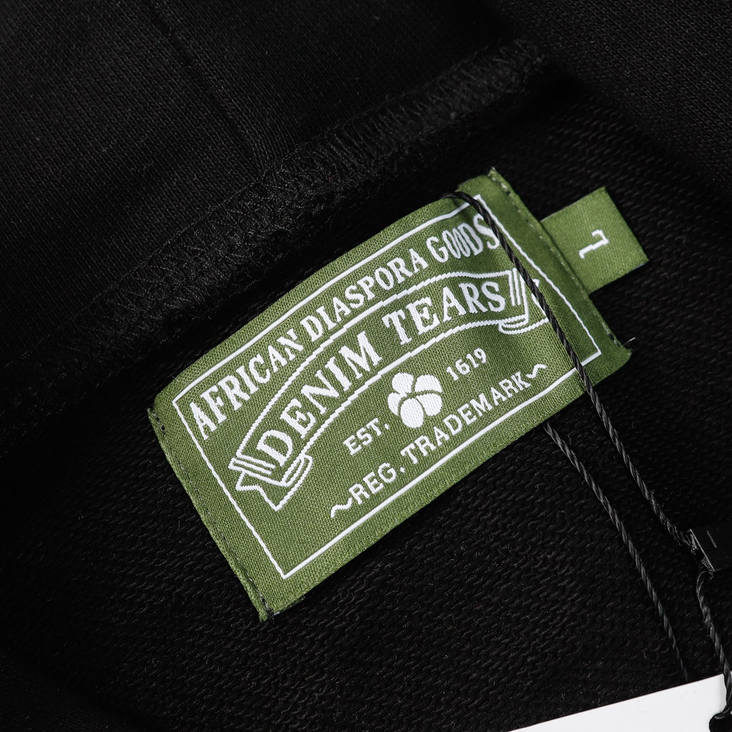 DENIM TEARS COTTON WREATH HOODIE BLACK Status Shipping