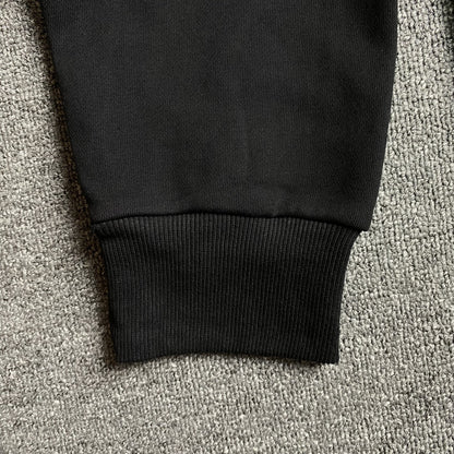 DENIM TEARS COTTON WREATH SHORTS MONOCHROME BLACK Status Shipping