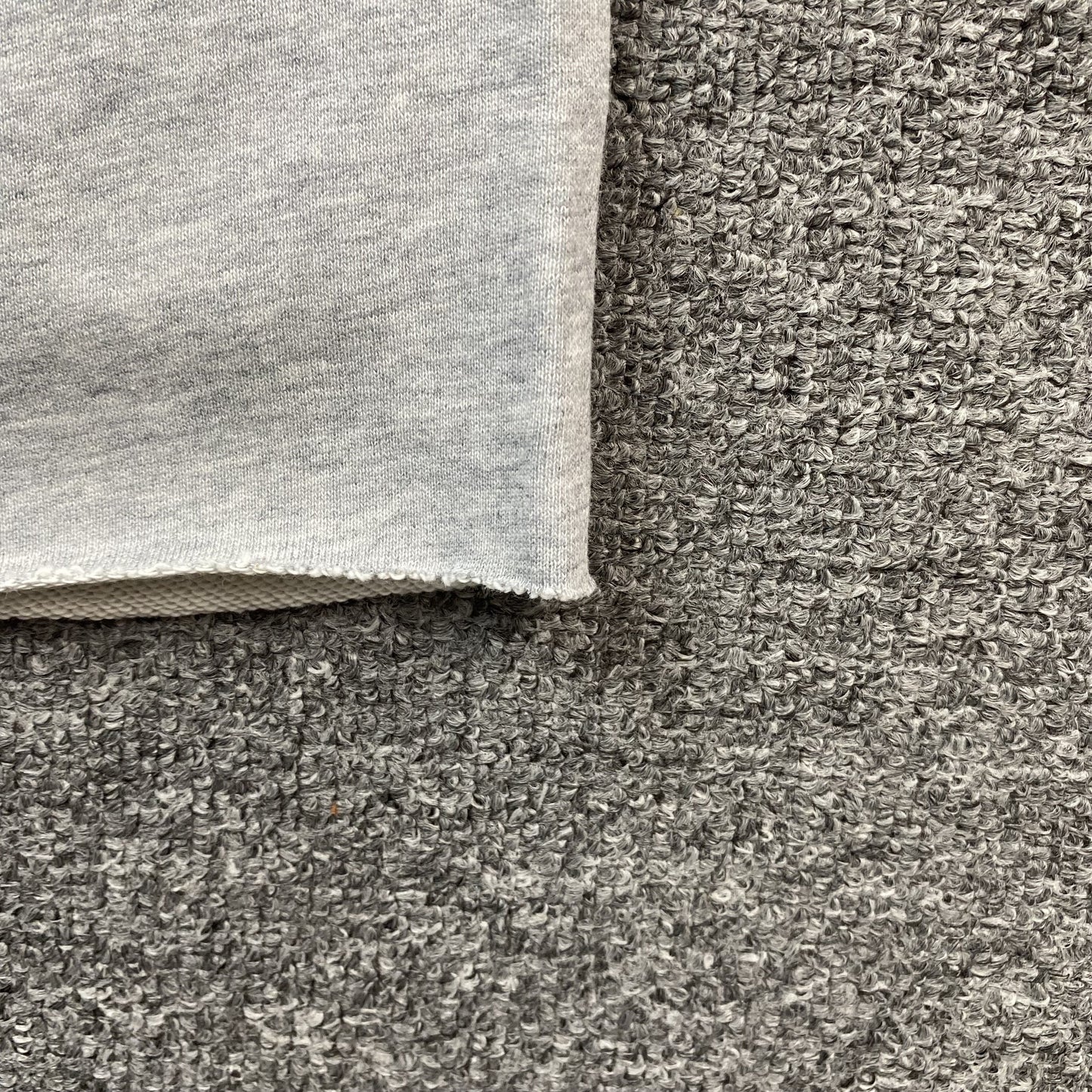 DENIM TEARS COTTON WREATH SHORTS GREY Status Shipping