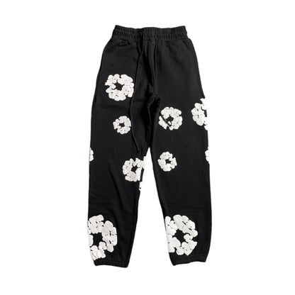 DENIM TEARS COTTON WREATH SWEATPANTS BLACK Status Shipping