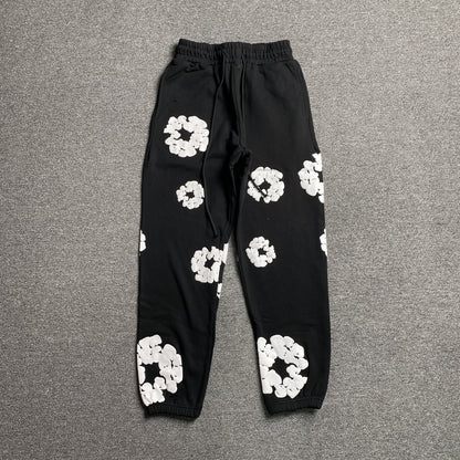 DENIM TEARS COTTON WREATH SWEATPANTS BLACK Status Shipping