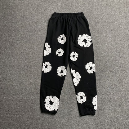 DENIM TEARS COTTON WREATH SWEATPANTS BLACK Status Shipping