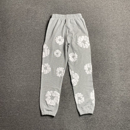 DENIM TEARS COTTON WREATH SWEATPANTS GREY Status Shipping