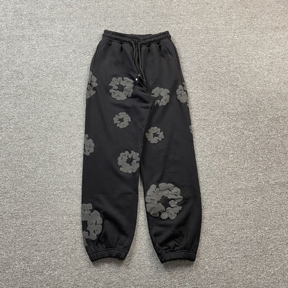DENIM TEARS COTTON WREATH SWEATPANTS MONOCHROME BLACK Status Shipping