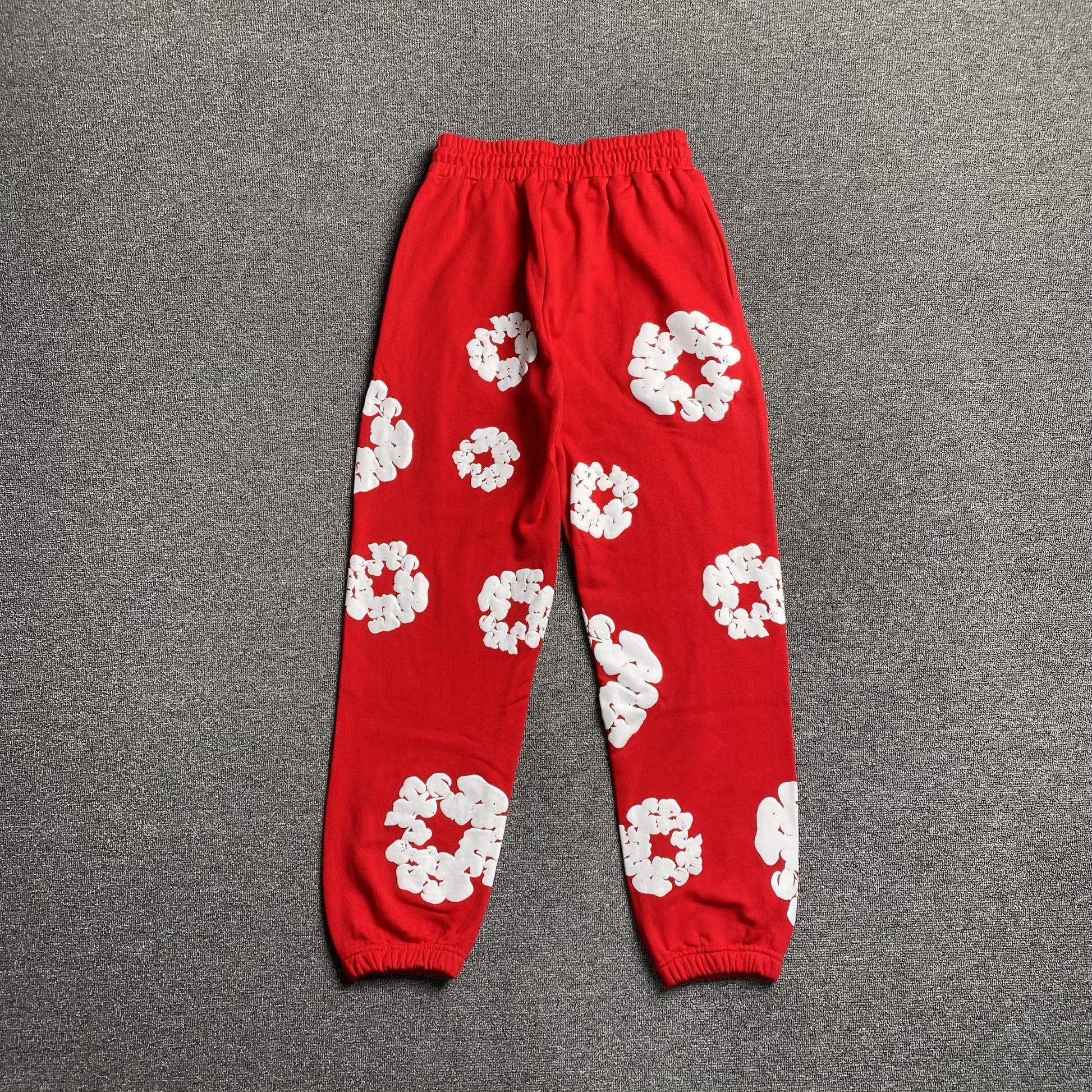 DENIM TEARS COTTON WREATH SWEATPANTS RED Status Shipping