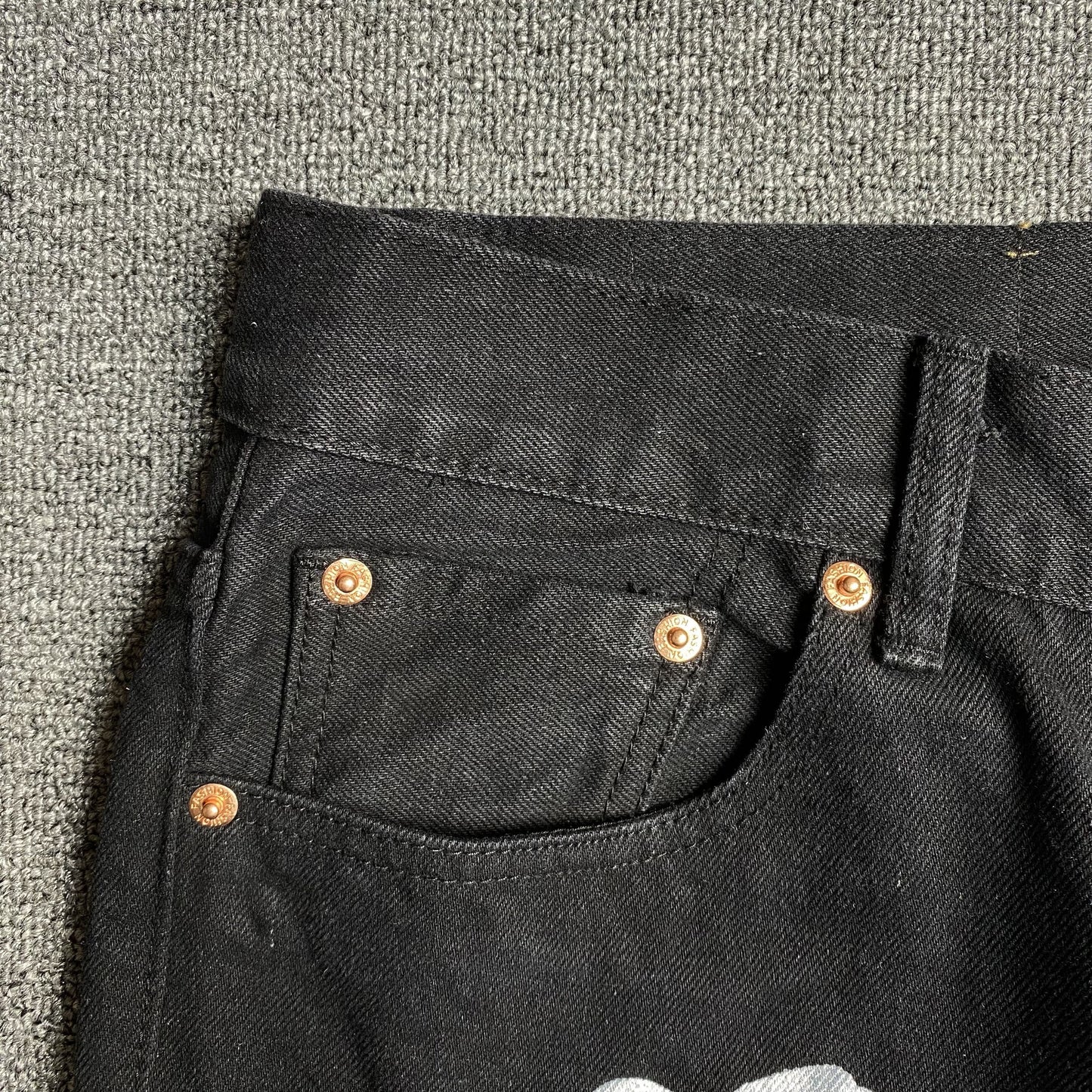 DENIM TEARS x LEVI'S COTTON WREATH JEANS BLACK Status Shipping