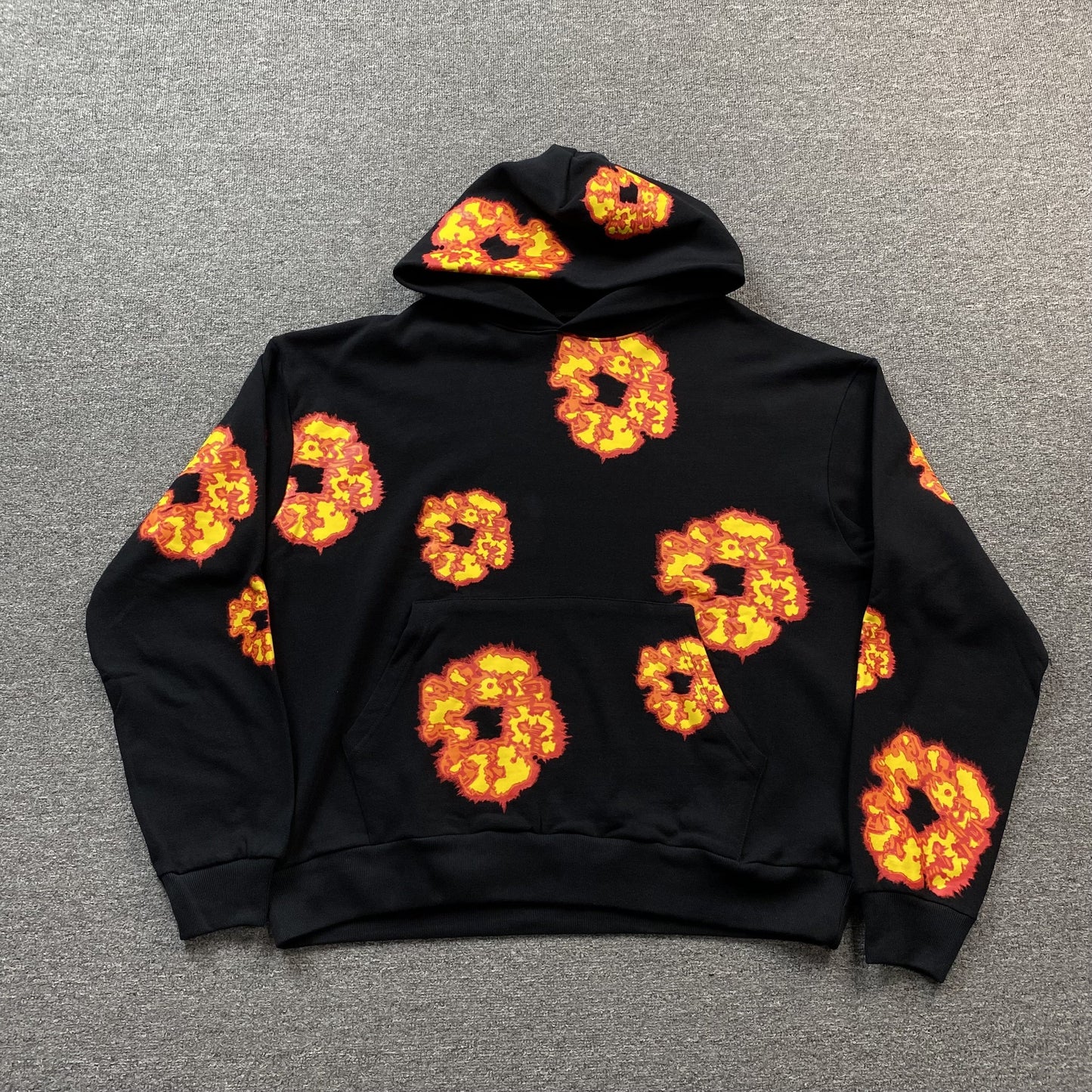 DENIM TEARS x OFFSET WREATH HOODIE BLACK Status Shipping