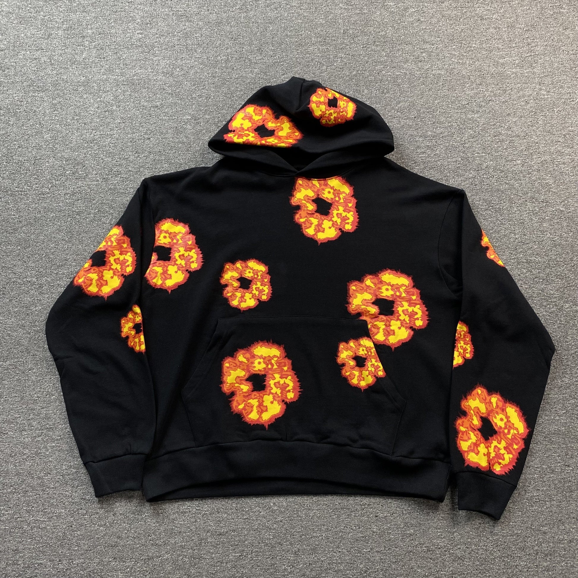 DENIM TEARS x OFFSET WREATH HOODIE BLACK Status Shipping