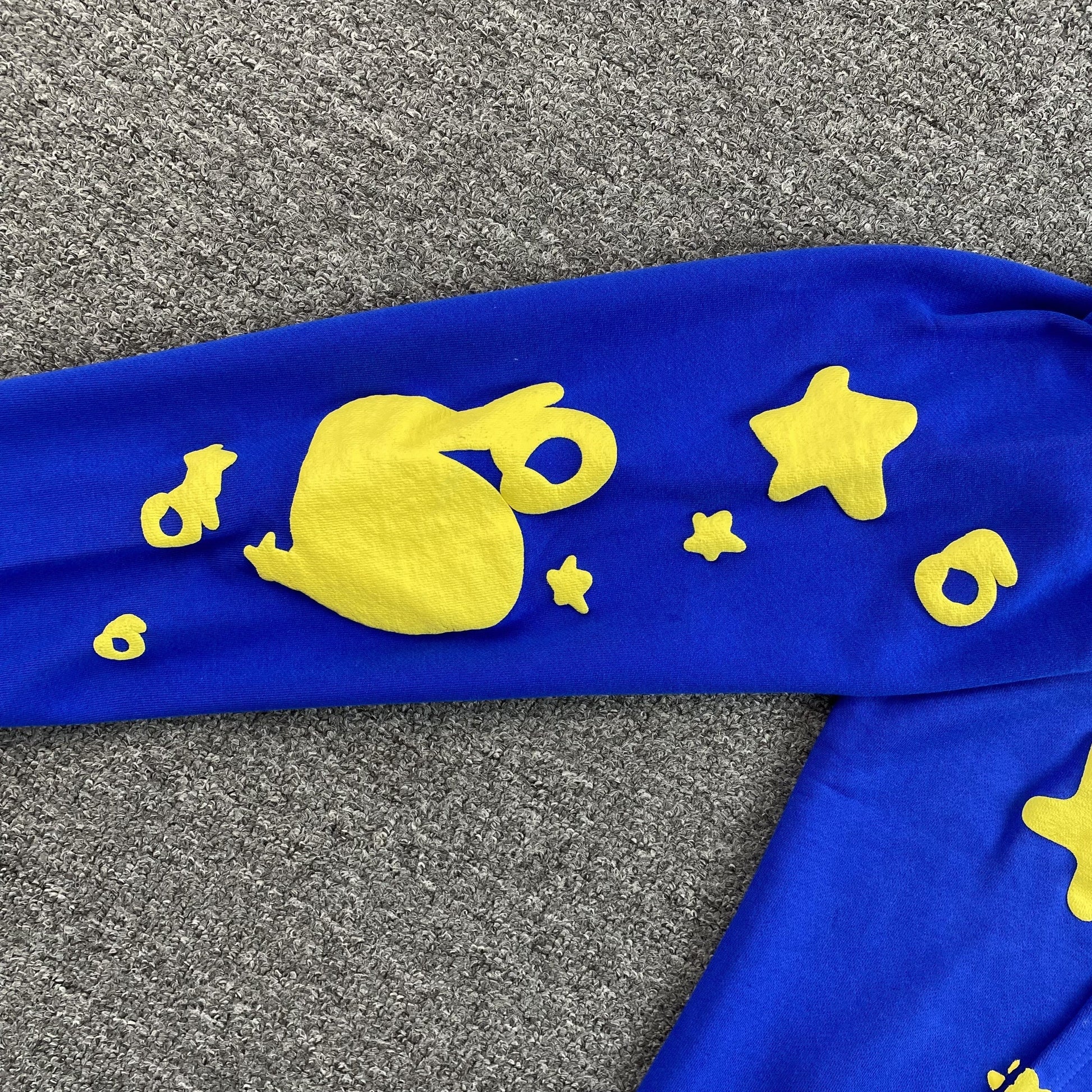 SP5DER BELUGA HOODIE TC BLUE Status Shipping