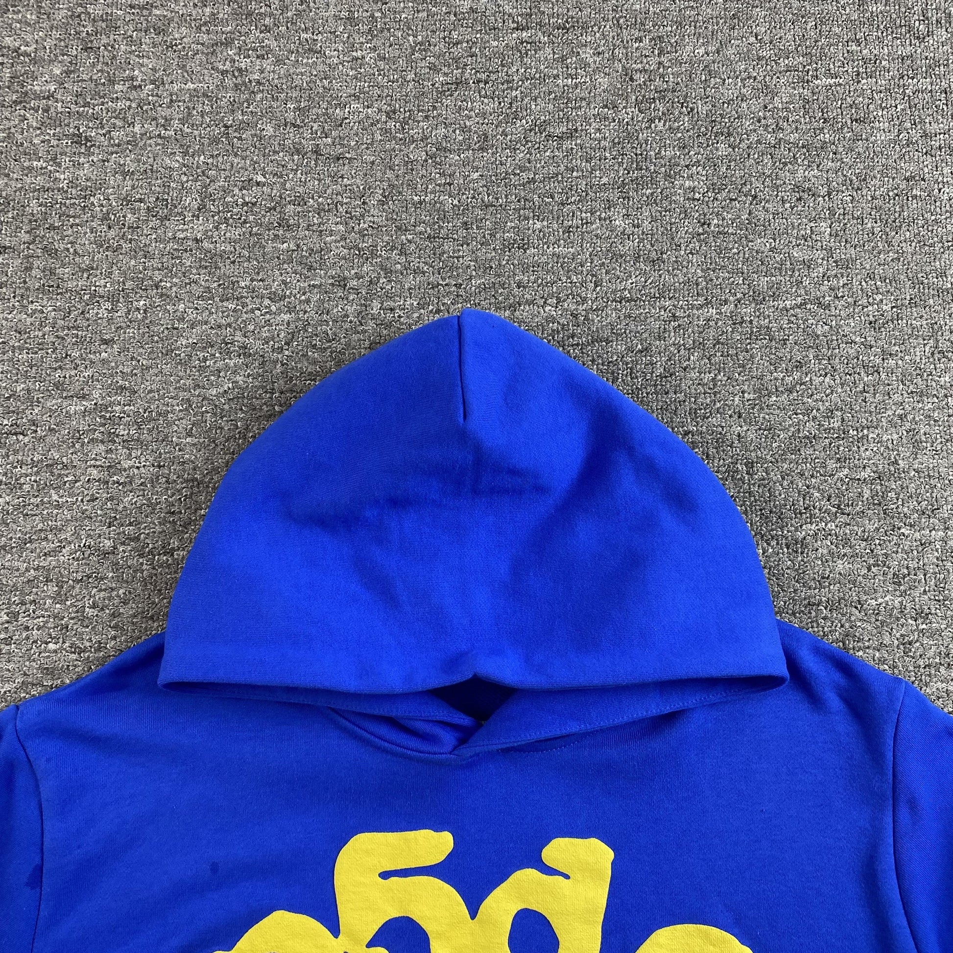 SP5DER BELUGA HOODIE TC BLUE Status Shipping