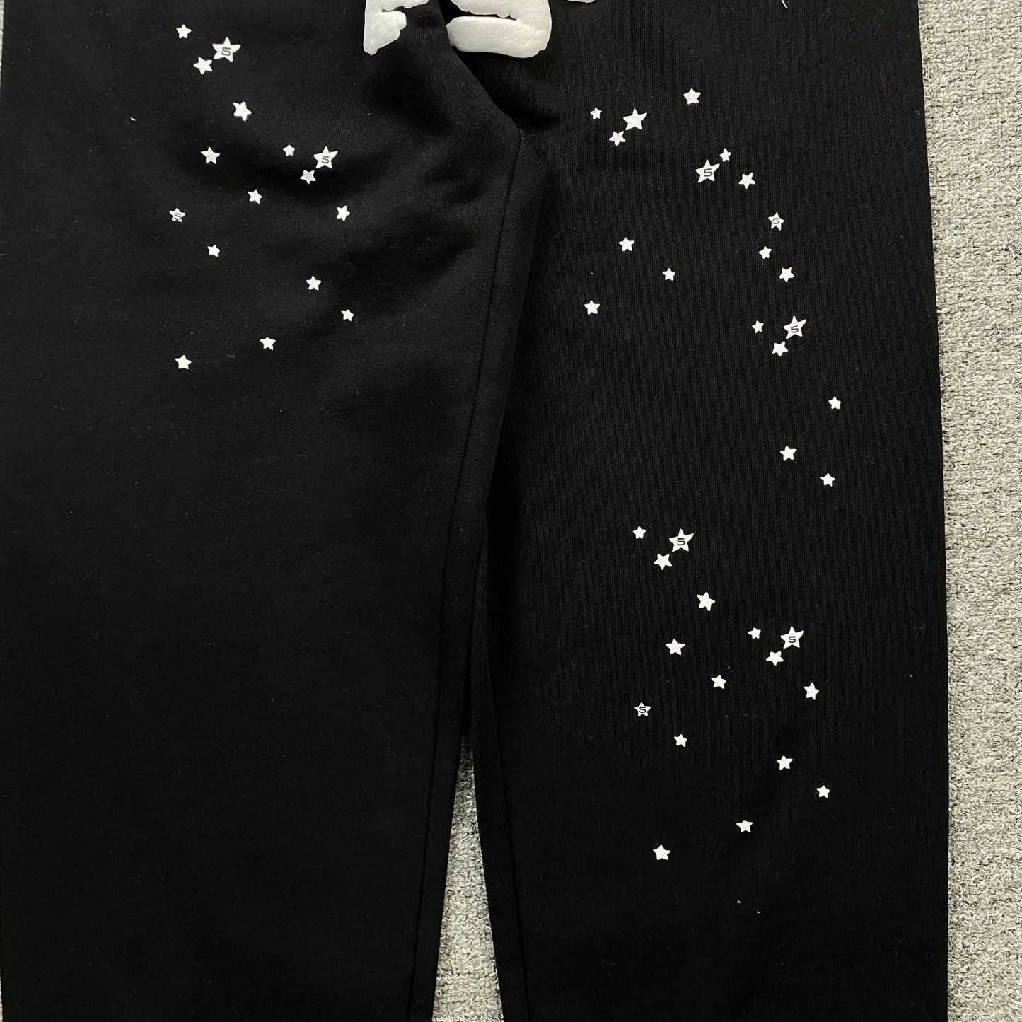 SP5DER OG WEB SWEATPANTS BLACK Status Shipping