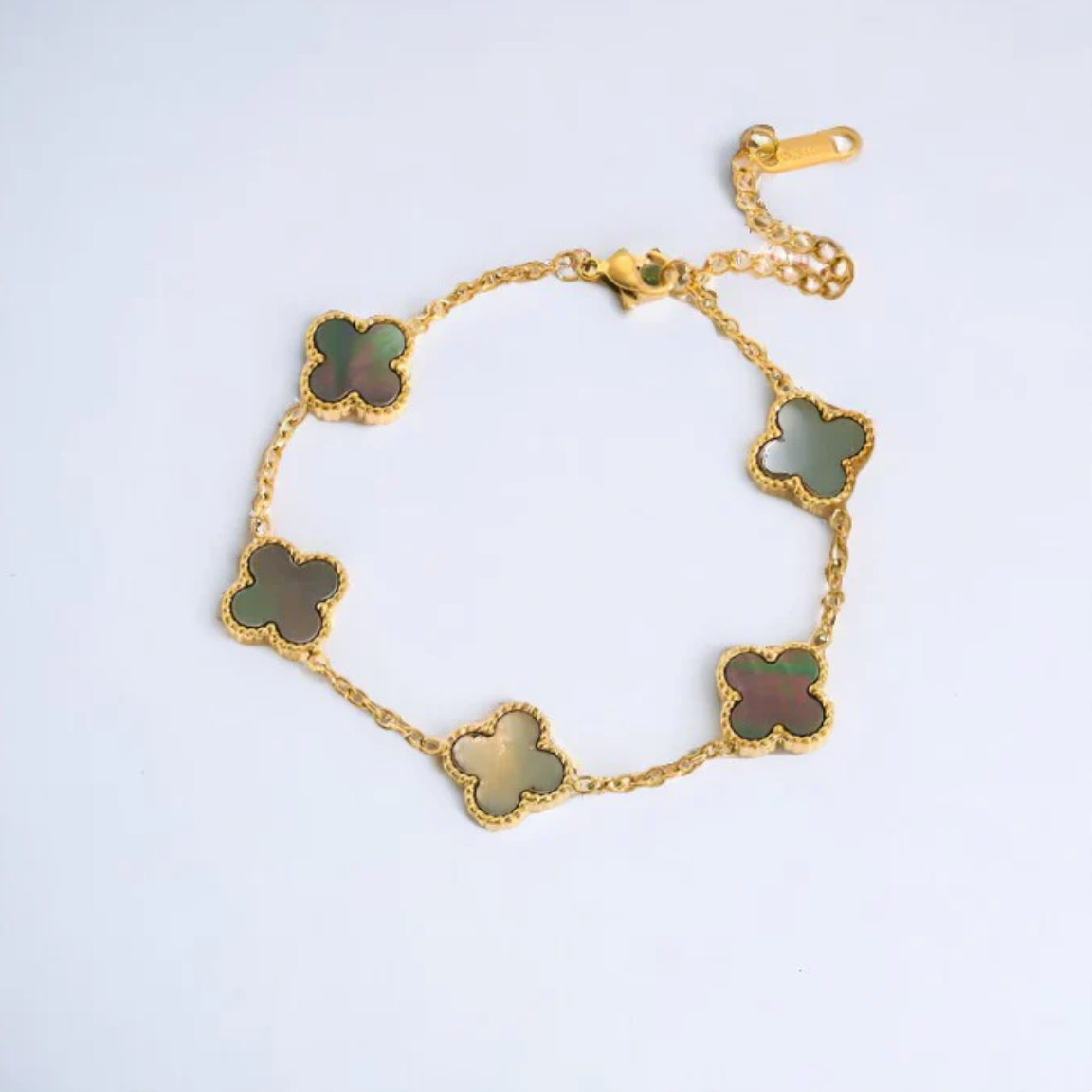 CloverGlow™ Gold-Plated Bracelet Luxesphere