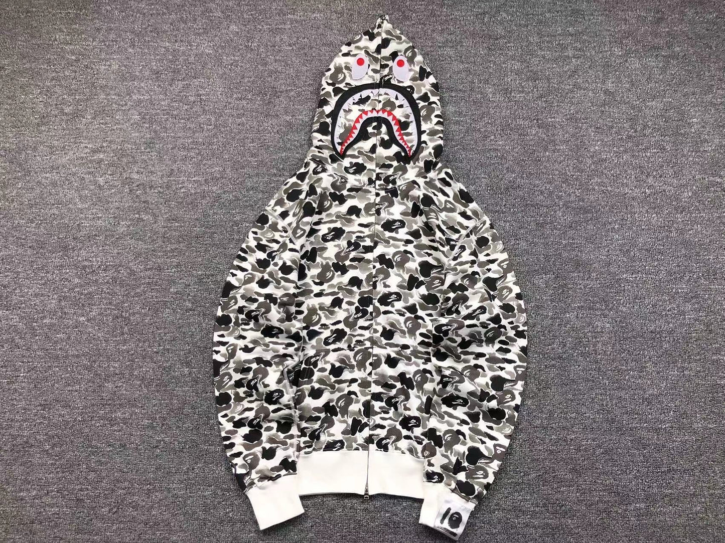 BAPE ABC CAMO SHARK FULL ZIP HOODIE GREY Status Shipping