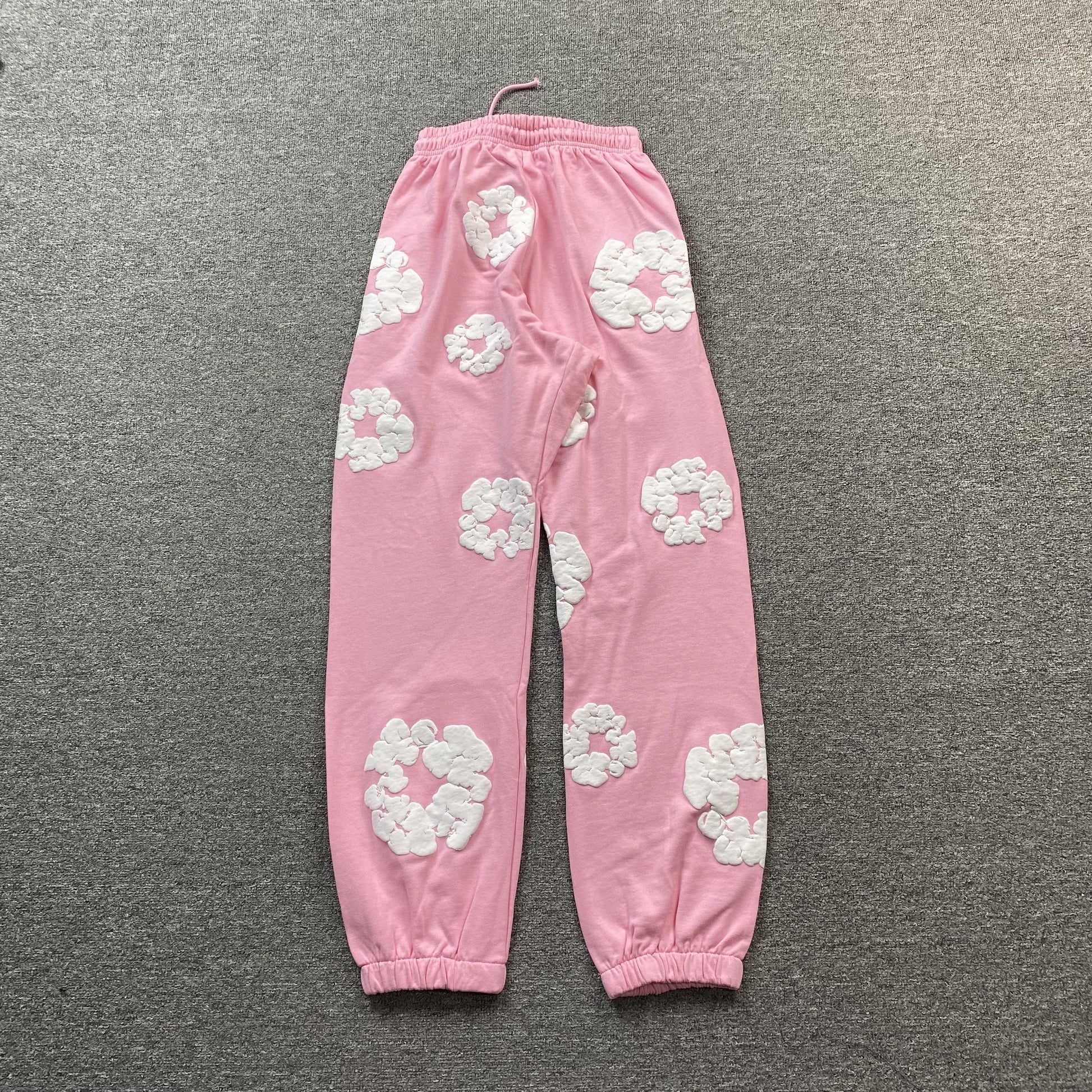 DENIM TEARS COTTON WREATH SWEATPANTS PINK Status Shipping