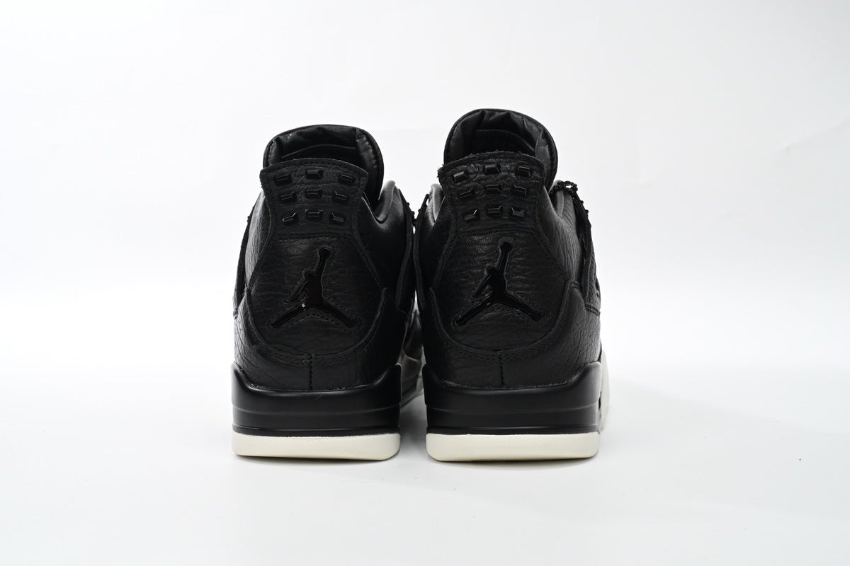 Retro Jordan 4 black snake Versili