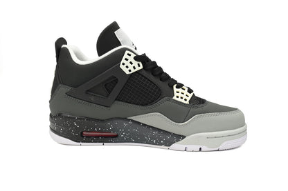 Jordan 4 Retro “Fear Pack” Versili