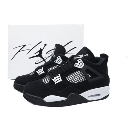 JORDAN 4 RETRO x WHITE THUNDER Versili