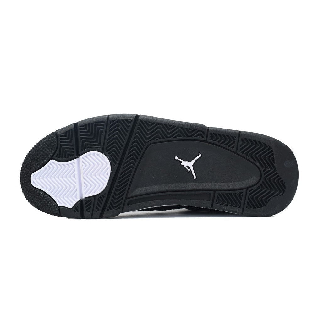JORDAN 4 RETRO x WHITE THUNDER Versili