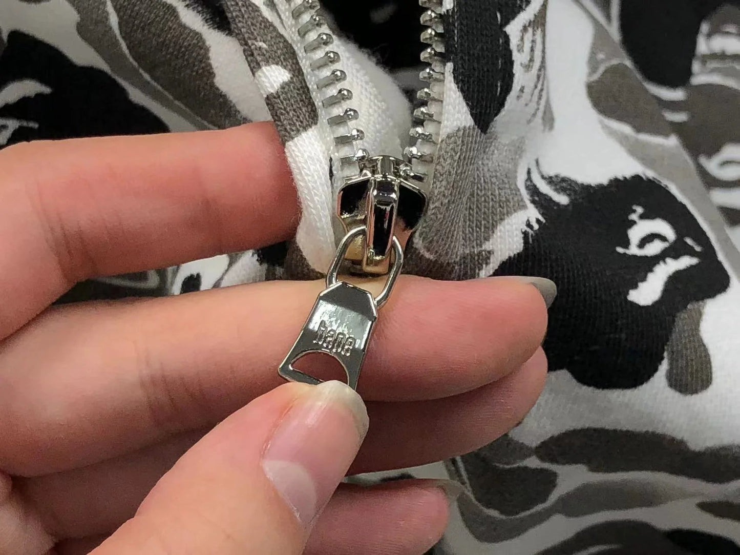 BAPE ABC CAMO SHARK FULL ZIP HOODIE GREY Status Shipping